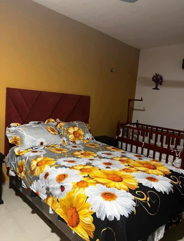 Casa Toledo Chetumal Villa Eksteriør bilde